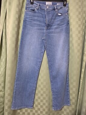 Frame Denim Women's Straight Leg Jeans in Light Blue. #100